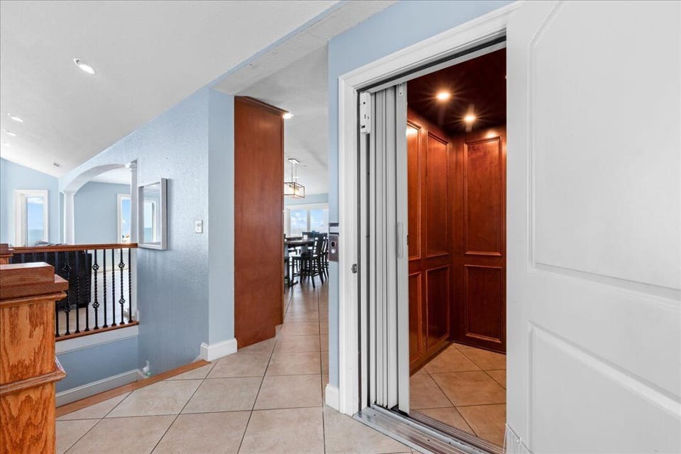 Elevator