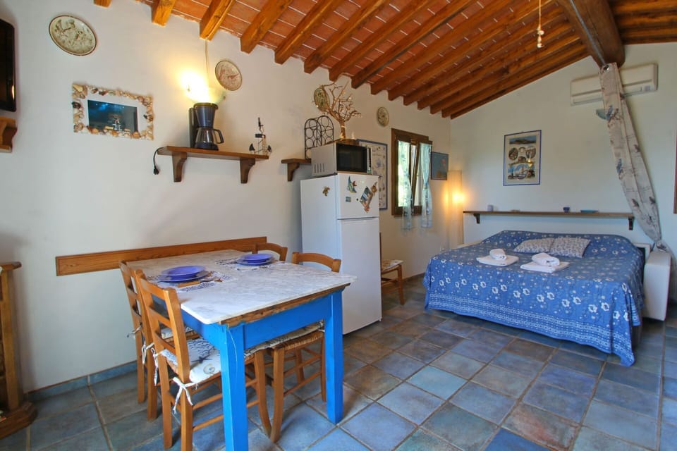 Bedroom, Dining Room, Kitchen, Living Room