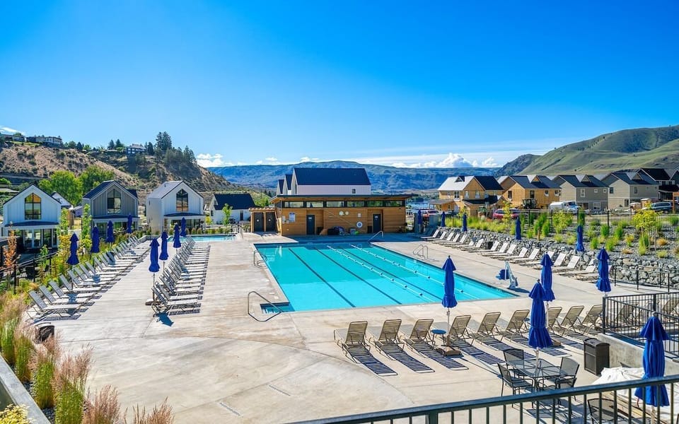 Vineyard Pool