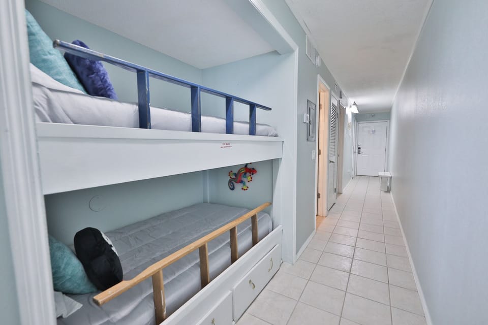 Twin size bunkbed nook in the hallway.