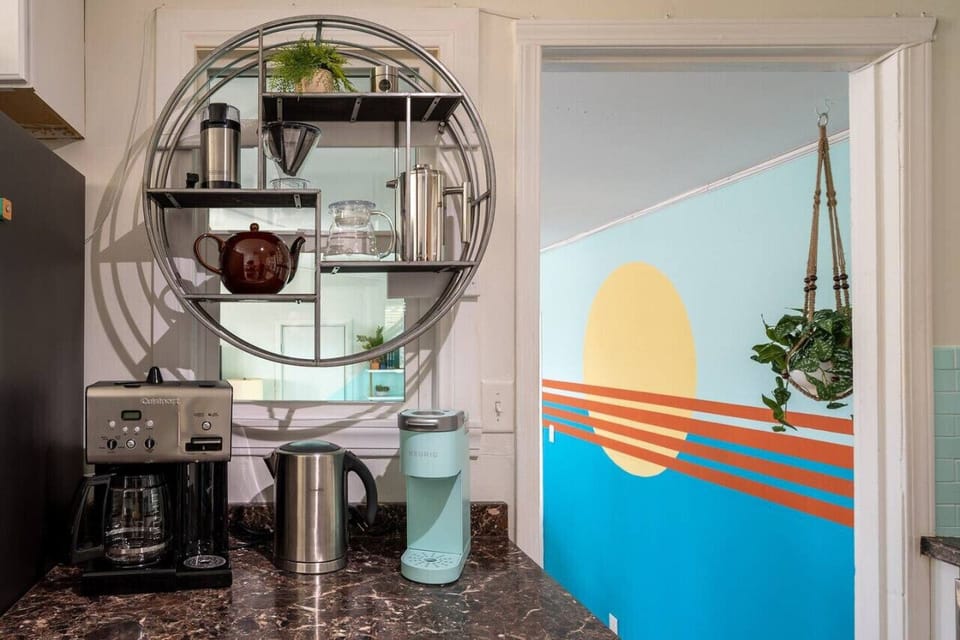 Start your vacation off right with a complimentary cup of coffee or tea from our fully equipped coffee bar.