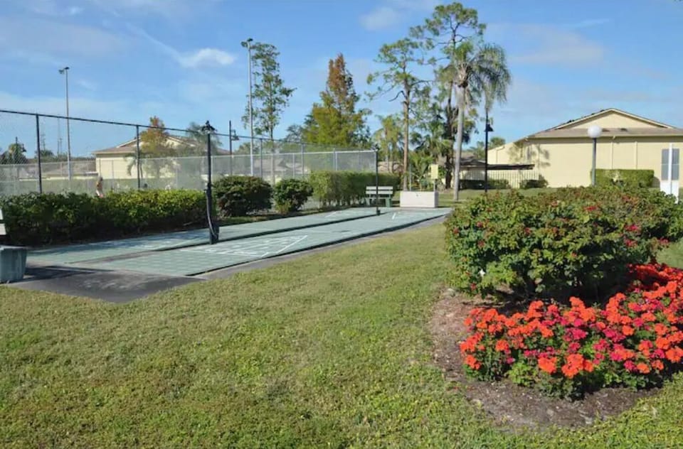 Sport court