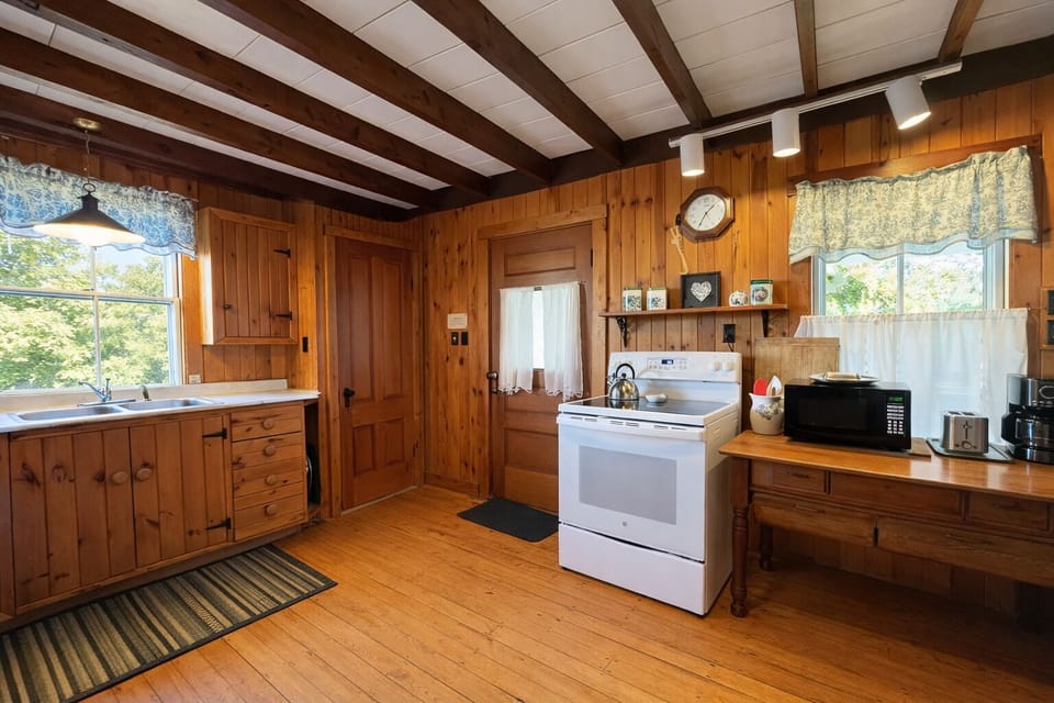 Kitchen area.