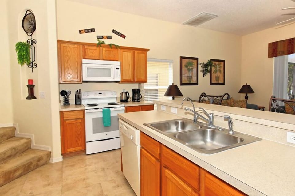 Whip up wonders: Our kitchen, where recipes come to life!
