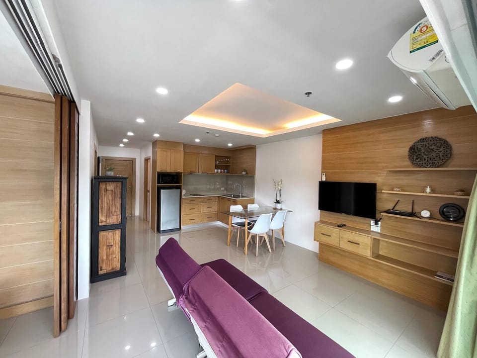 Patong Tower - 150m to the beach, shops, bars 1502 (9178)