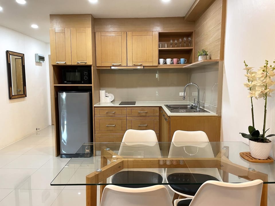 Patong Tower - 150m to the beach, shops, bars 1502 (9164)
