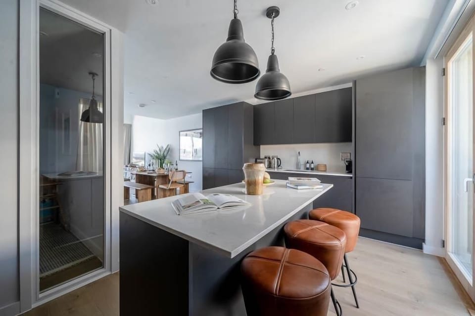 Kitchen at 15 Cannery Row, Hayle, Cornwall, self catering with Beach Retreats.