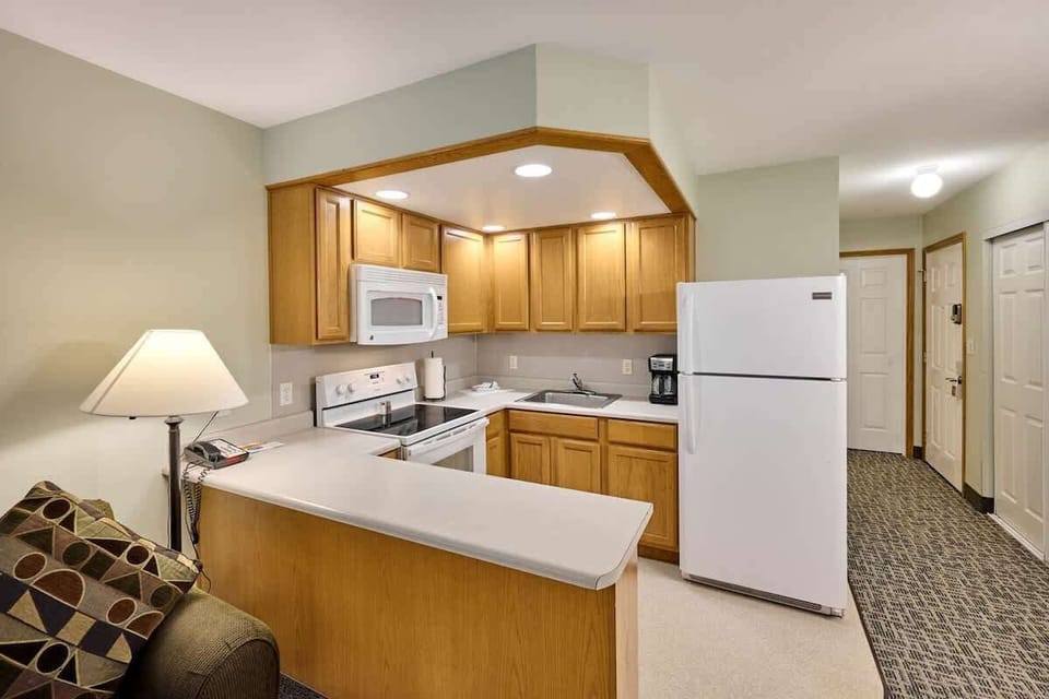 Save money on dining out by making your own meals here