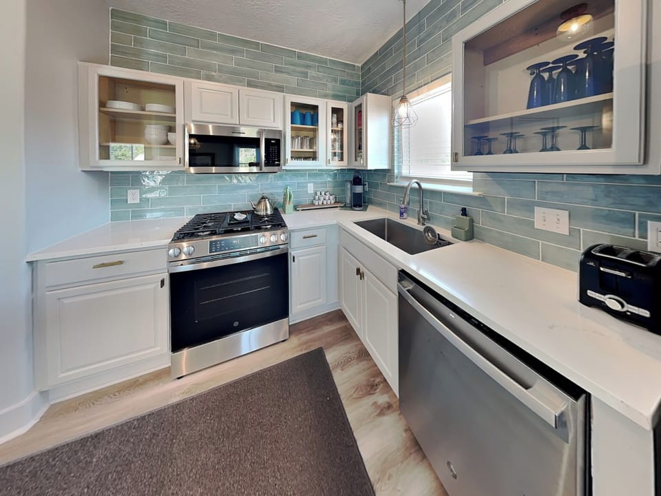 Full Kitchen - Stainless Steel Appliances - Second Floor