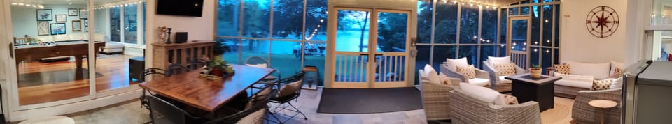 panoramic view of screened porch
