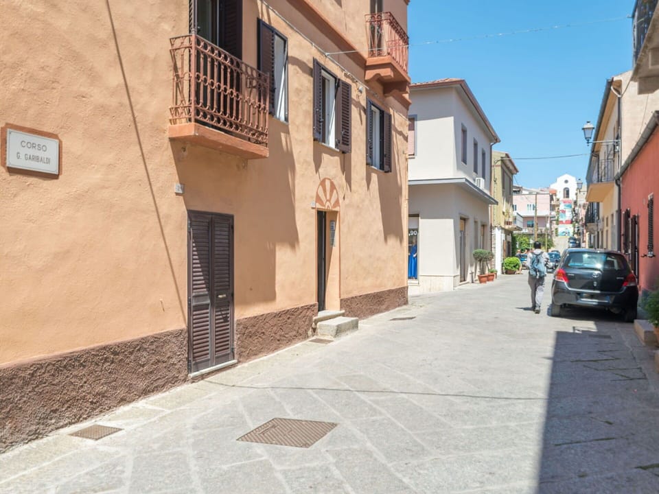 Sky, Table, Furniture, Daytime, Property, Plant, Mountain, Azure, Chair, Nature