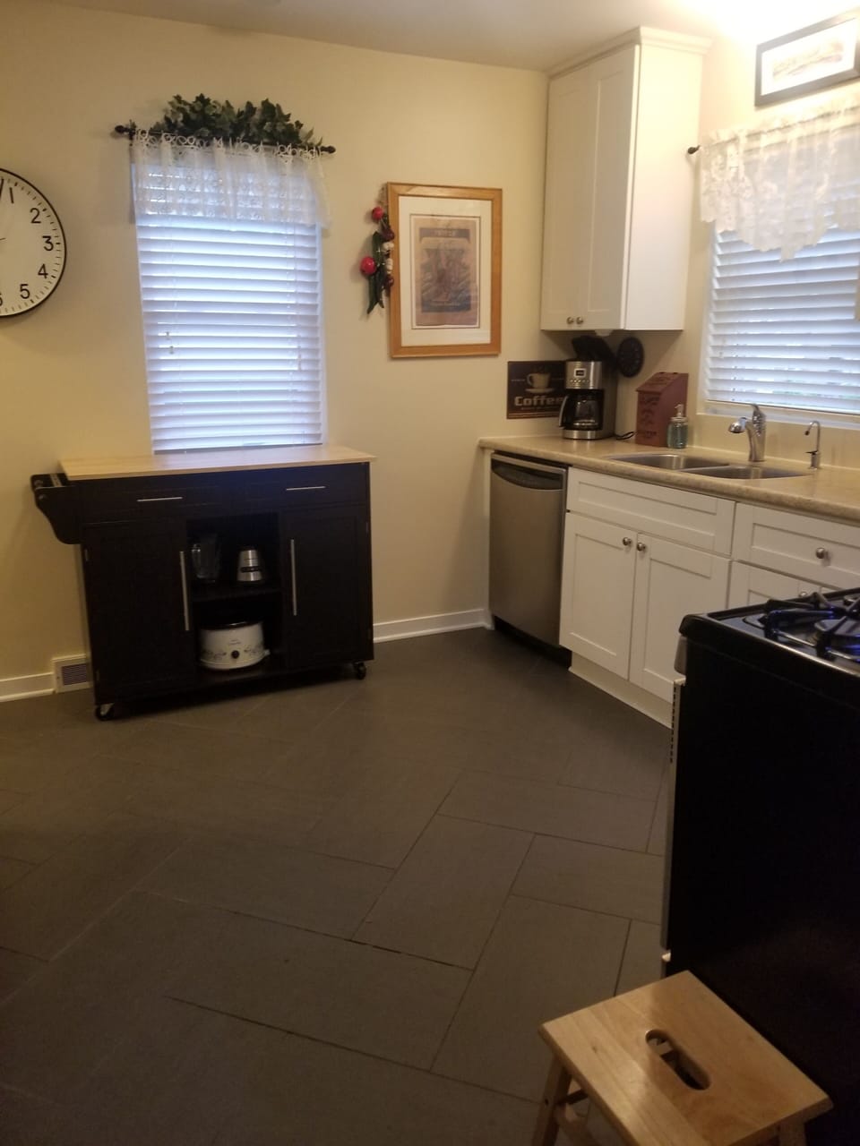 Nicely appointed kitchen with all of the comforts of home.