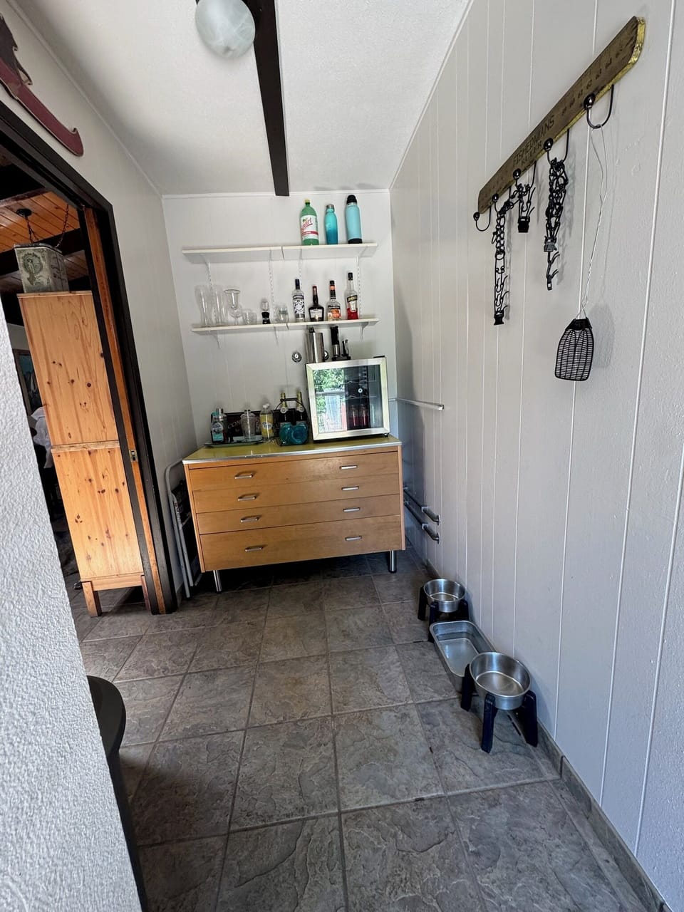 Mud room 