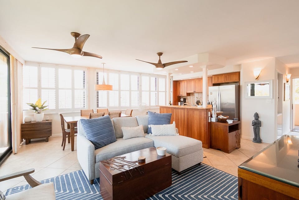 Experience the ultimate Hawaiian getaway