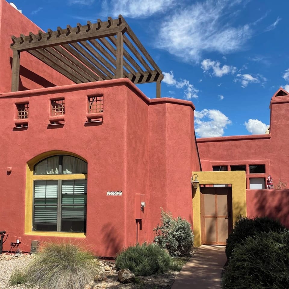 Sunny Townhome