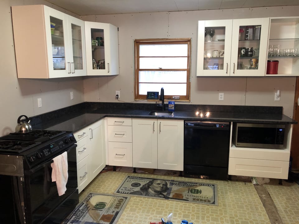 New kitchen with granite 