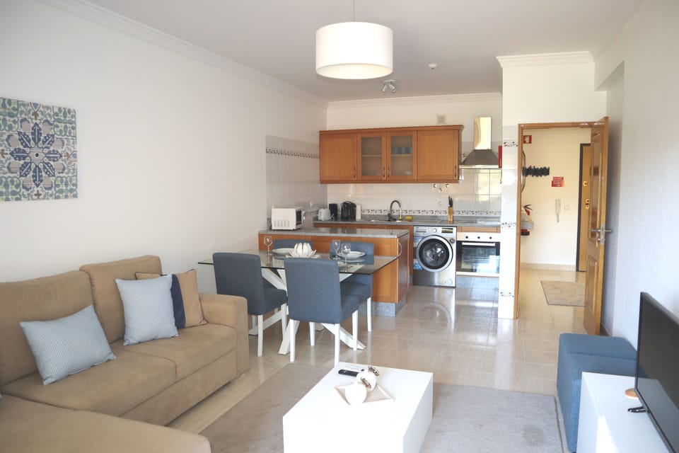 Sala de estar e kitchenette