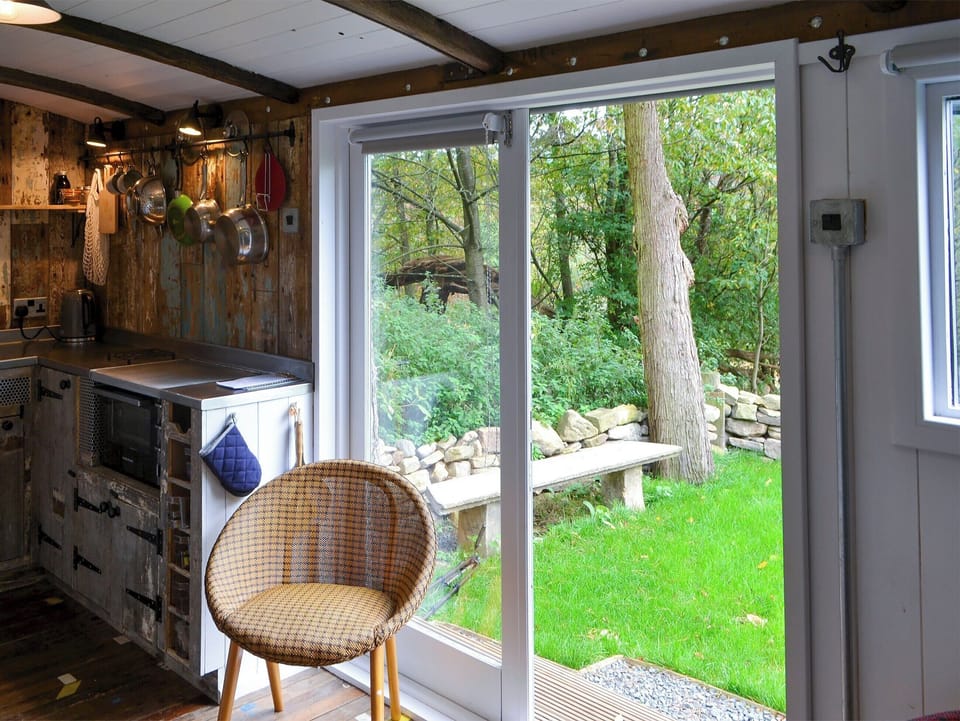 Interior | Tiny House Railway Carriage Number 1 - Lockhaugh Farm Cottages & Carriages, Rowlands Gill