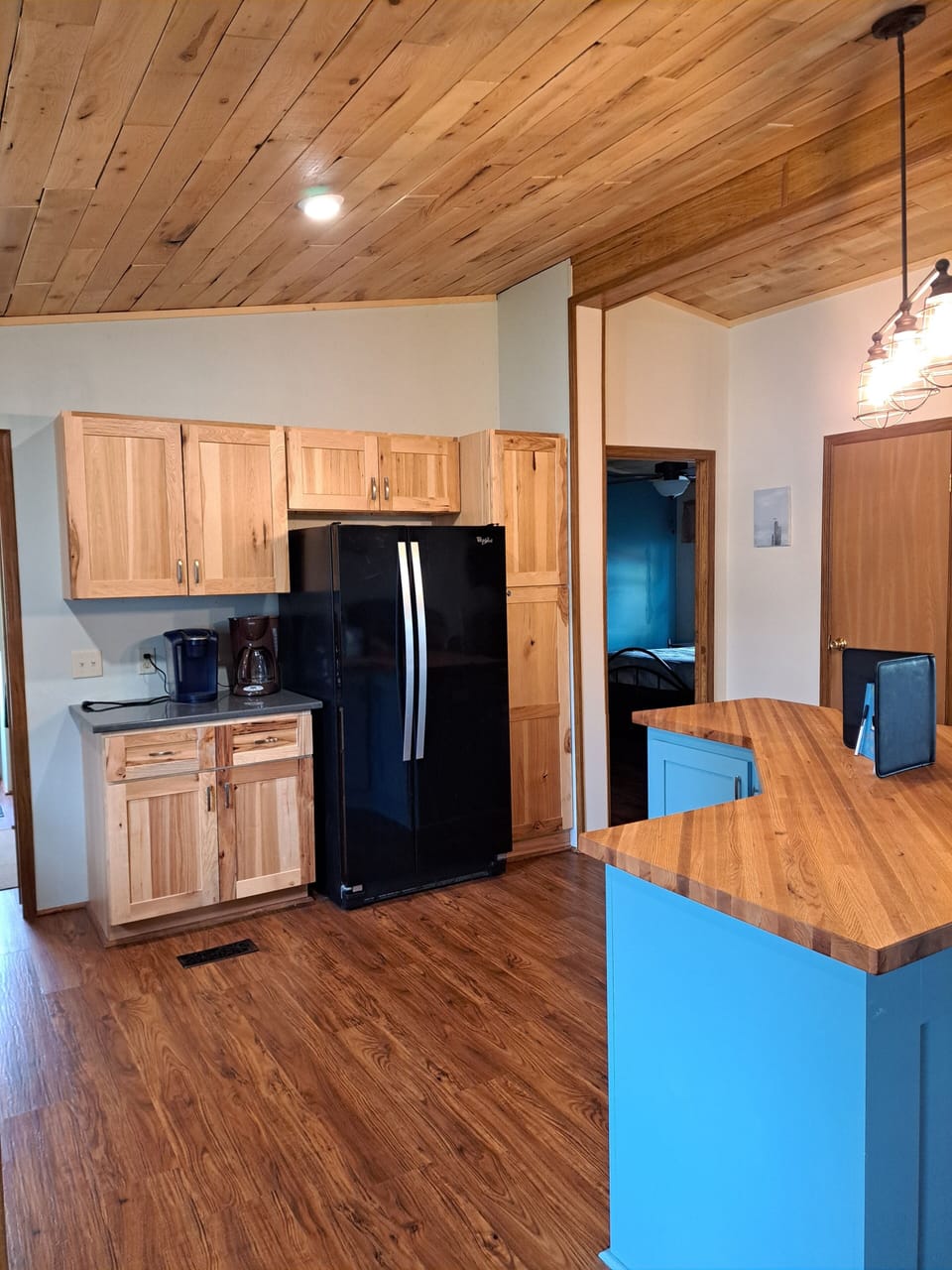 Full size refrigerator and freezer