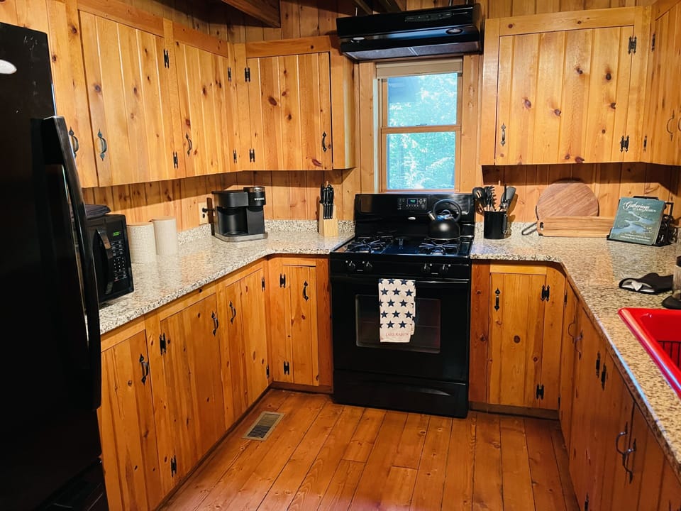 Fully stocked kitchen 