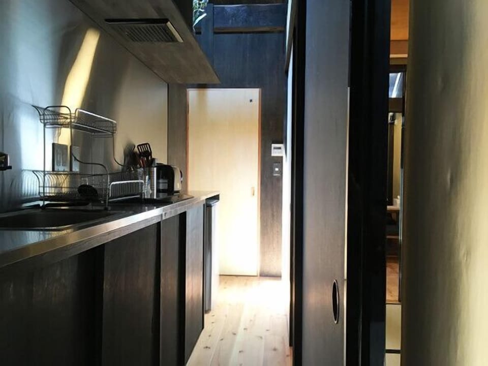 Rent Kikuhama house in Kyoto | Japan Experience - Kitchen