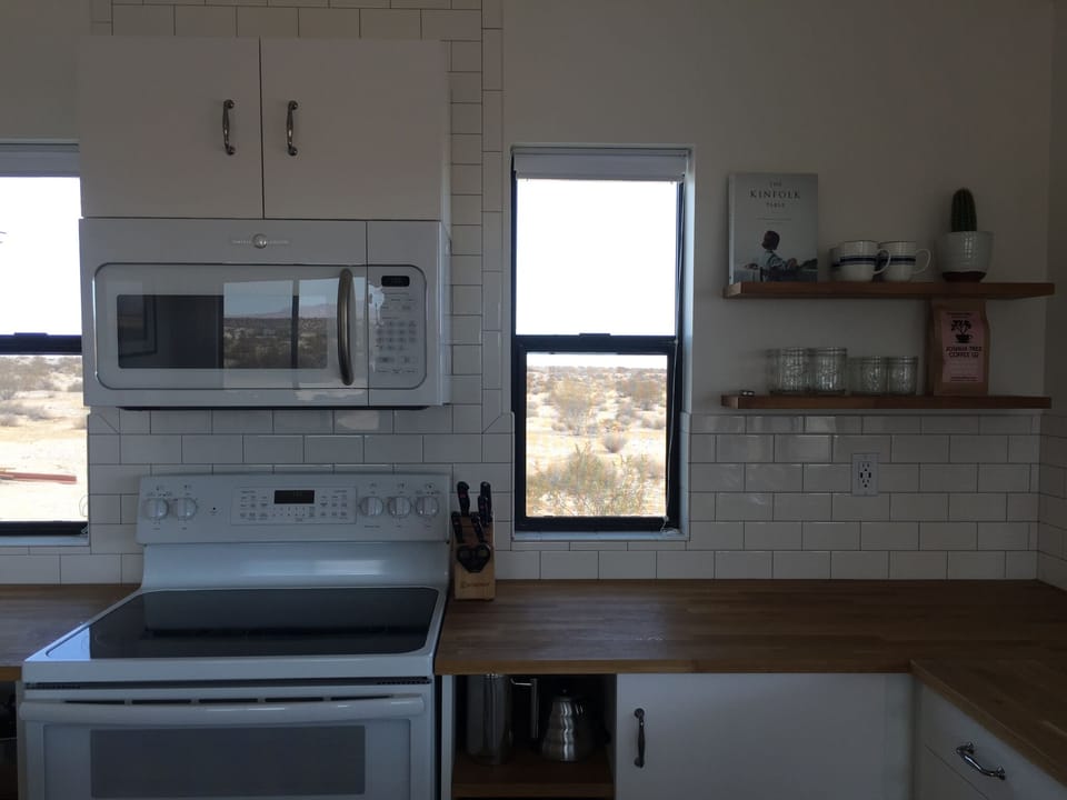 Oven, stove & microwave