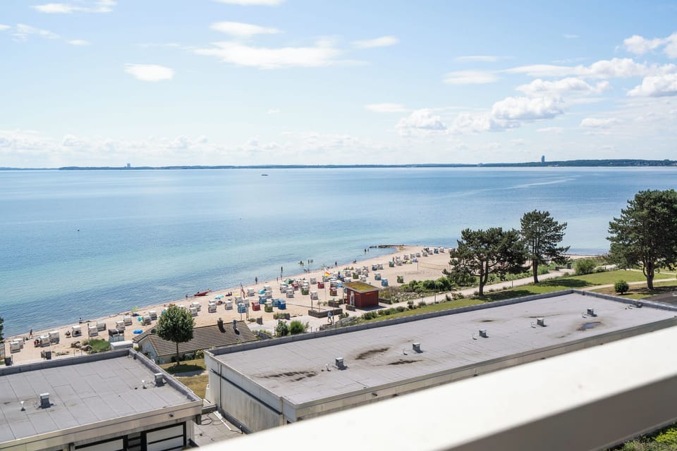 Beach/ocean view