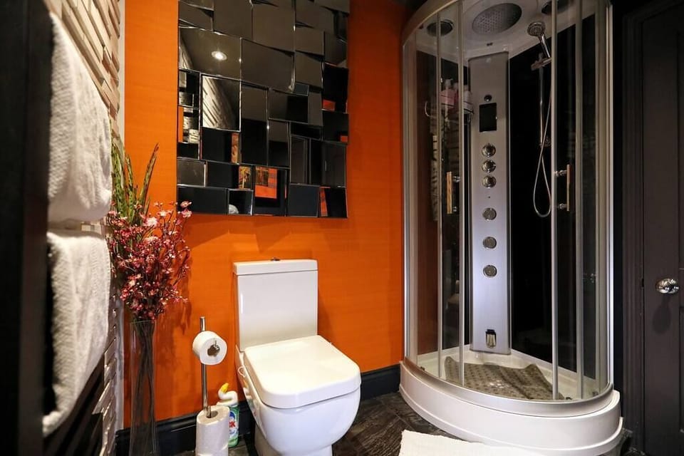 Stylish bathroom for a relaxing bath
