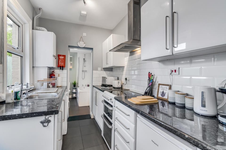 Prepare delicious meals in this fully-equipped kitchen.