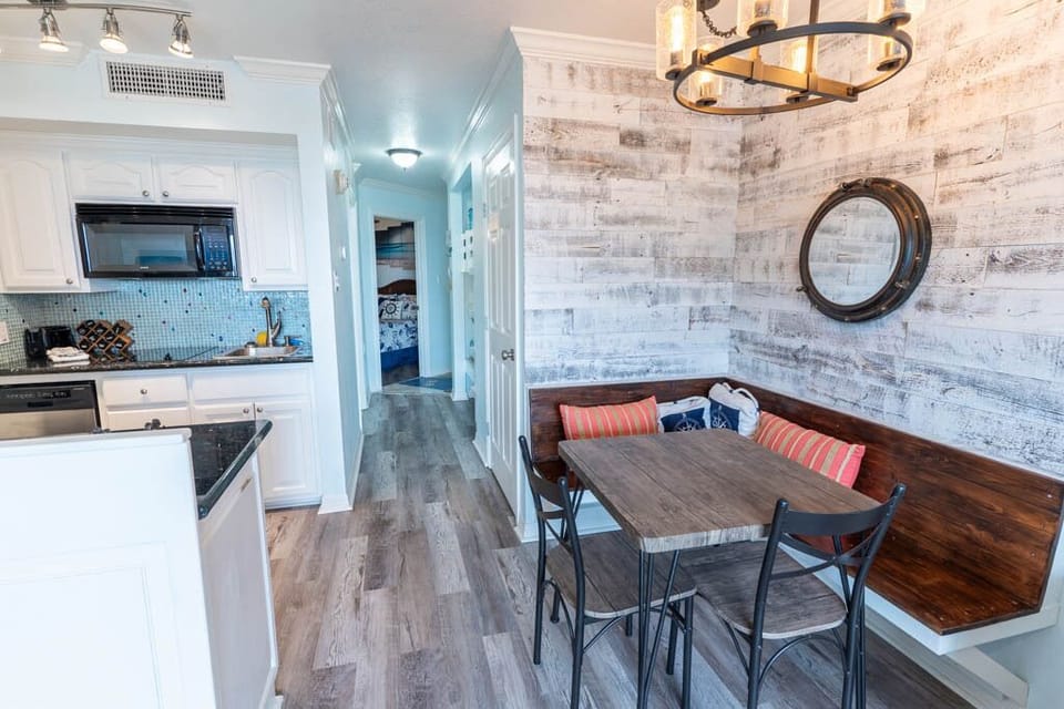 Kitchen Nook