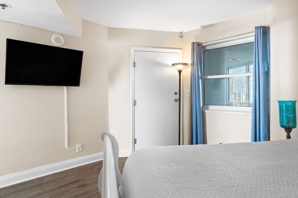 2nd Guest Bedroom-Queen