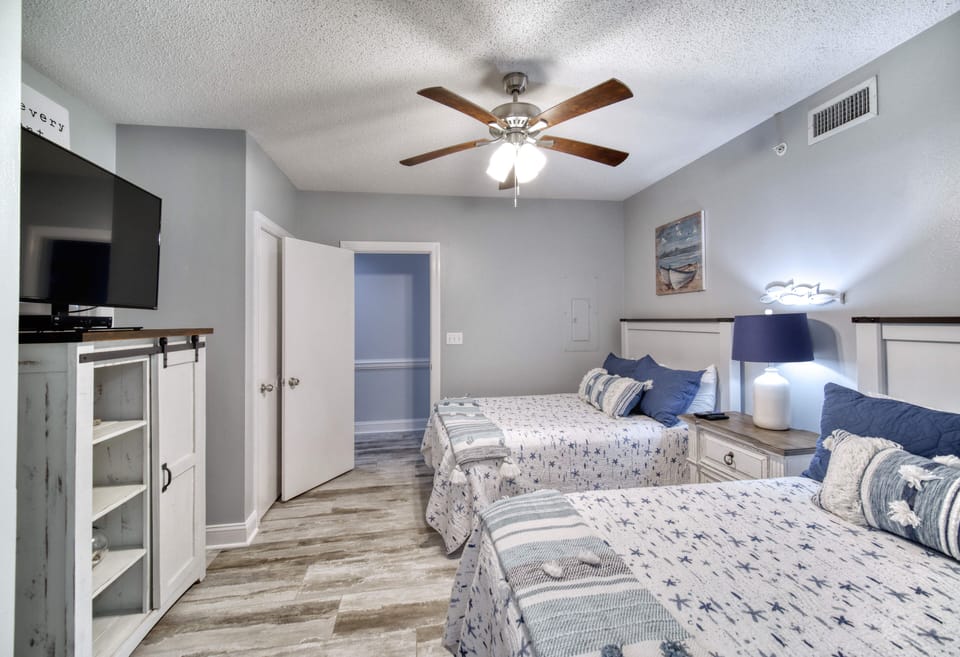 2nd Bedroom. Phoenix X 1112. 2-Bedroom 2-Bathroom. Sleeps 8. Managed by Island Rentals.