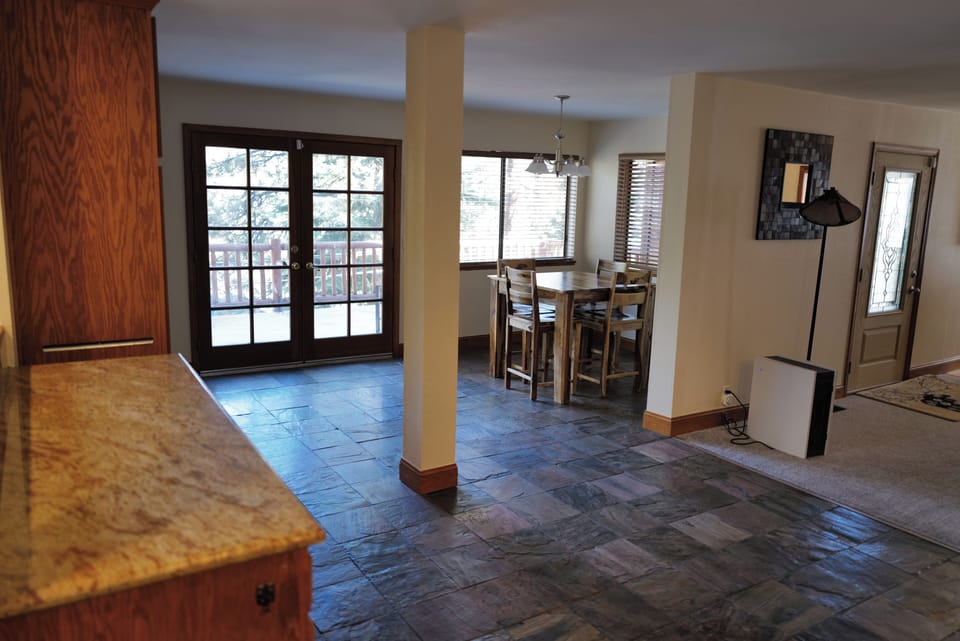 Breakfast nook