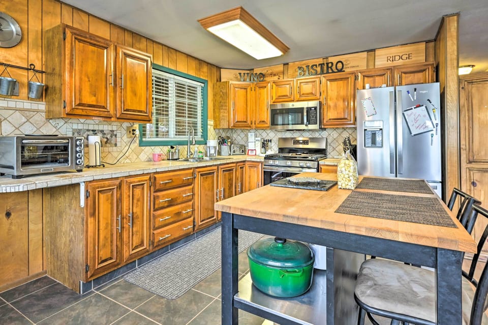 Kitchen | Stainless Steel Appliances