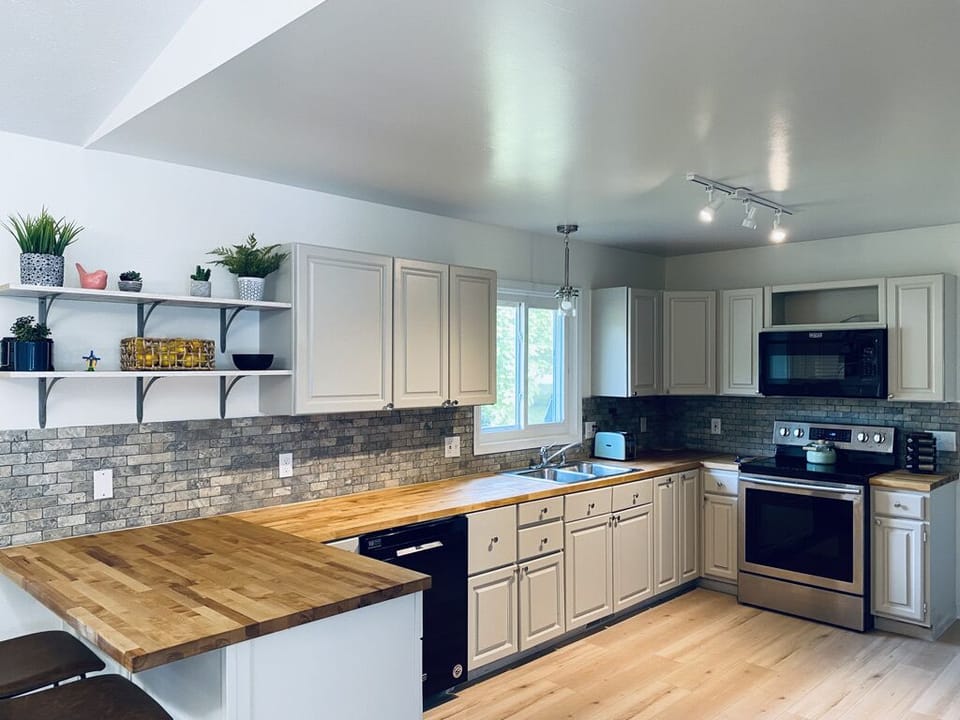 Large kitchen. 