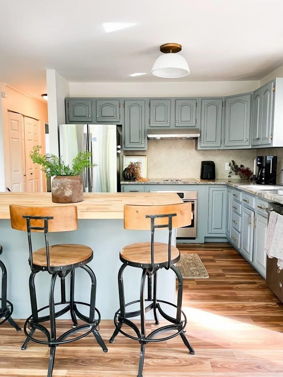 Kitchen Island front