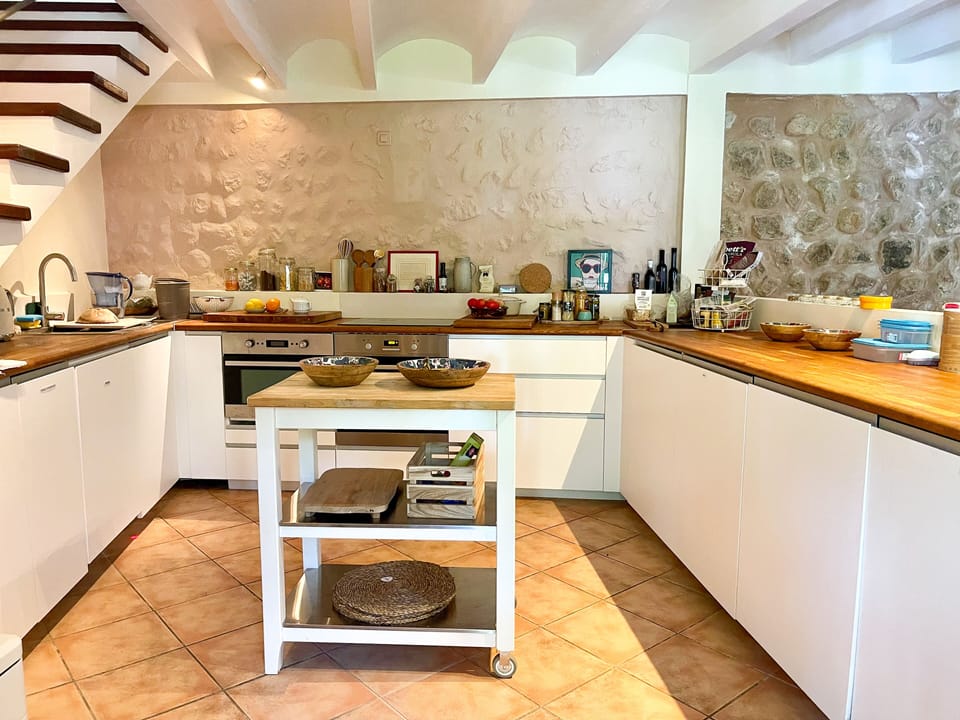 Kitchen area