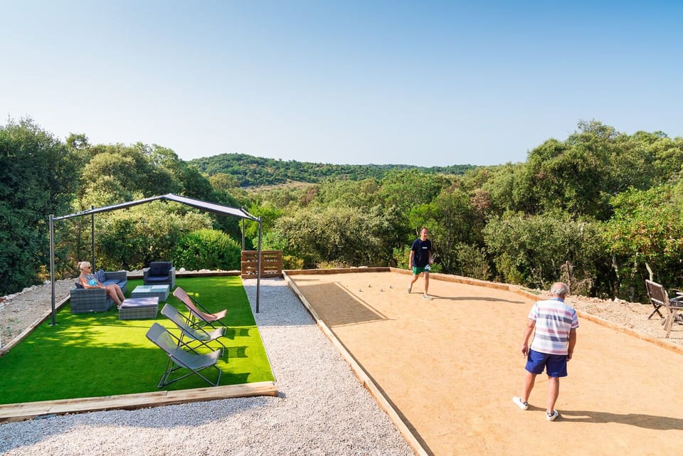 Wonderful boulodrome and chill out area. Our holidaymakers love it!