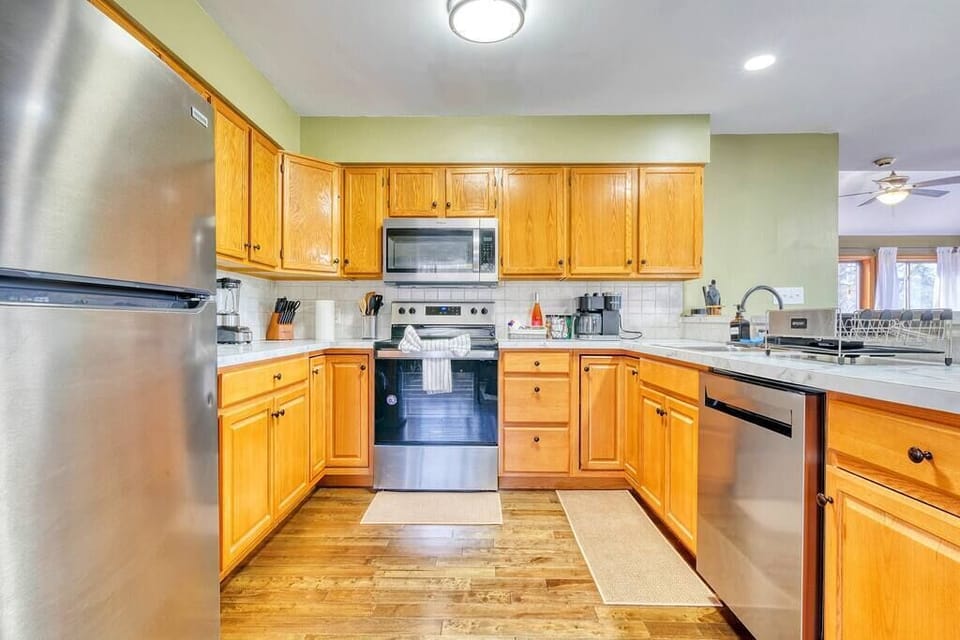 Kitchen | Fully stock kitchen for all your cooking needs, just bring your groceries and begin to entertain 