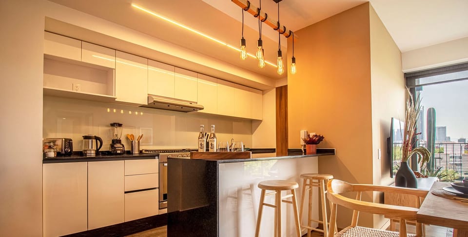 El mobiliario, la decoración y los servicios pueden variar ligeramente.