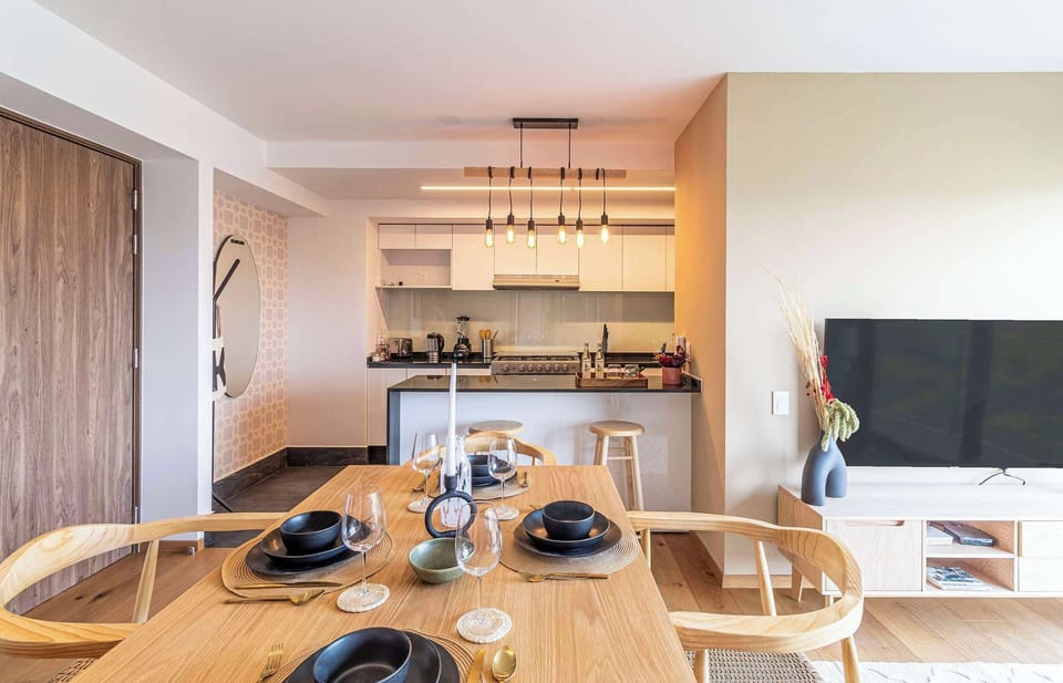 El mobiliario, la decoración y los servicios pueden variar ligeramente.