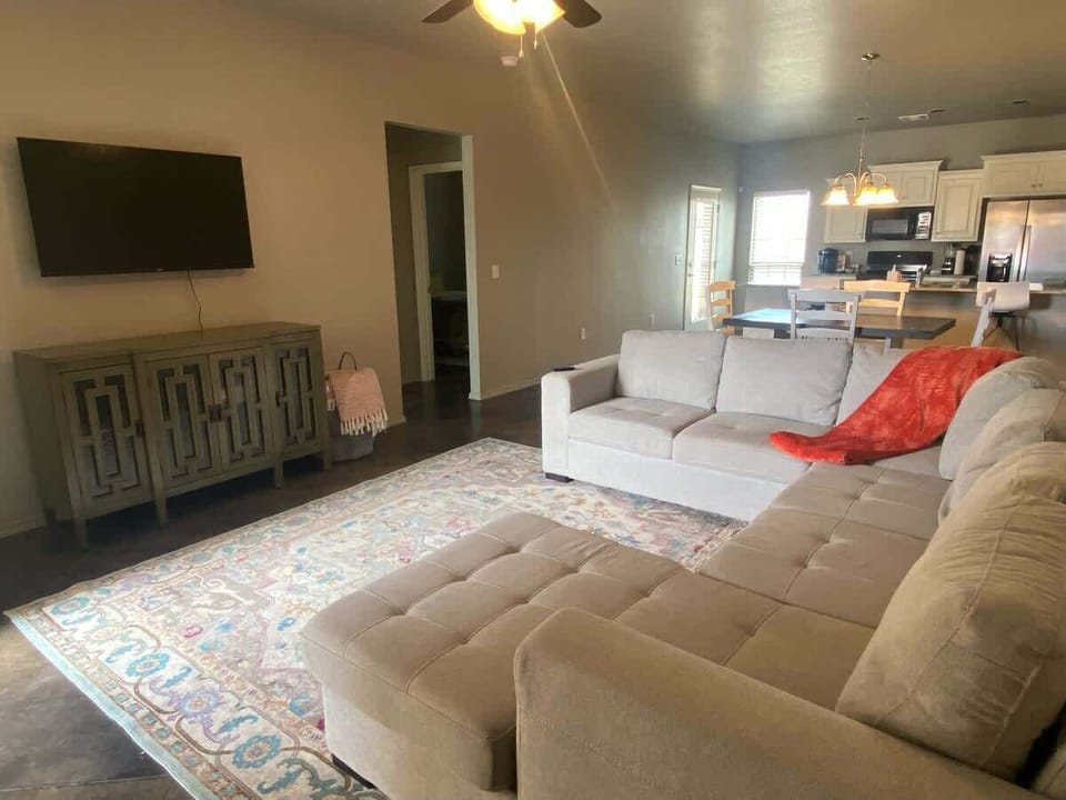 [Living Area] Enjoy a movie with friends or family!