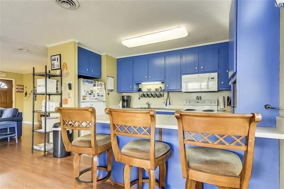 Breakfast Bar