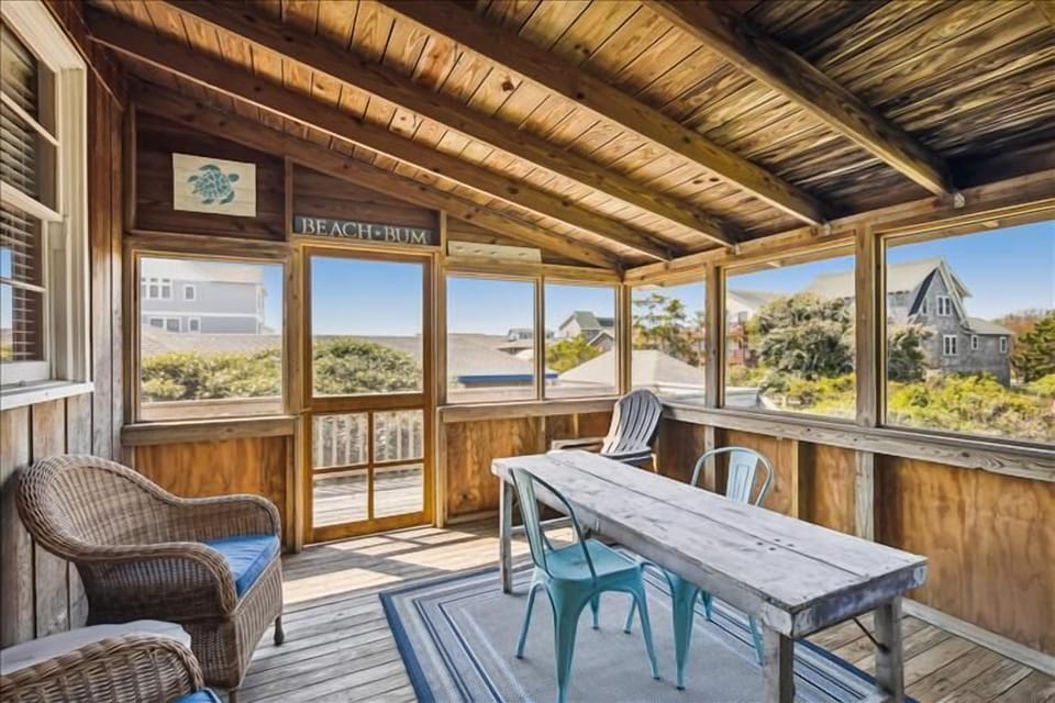 Screened Porch