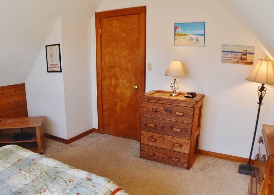 Upstairs Bedroom