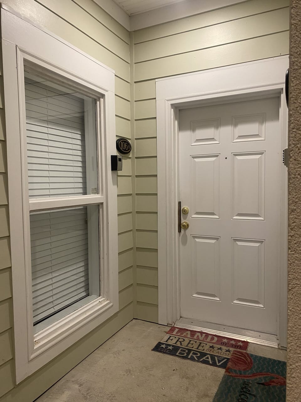 Front door has a lock box for easy check in and check out. Wheel chair access.