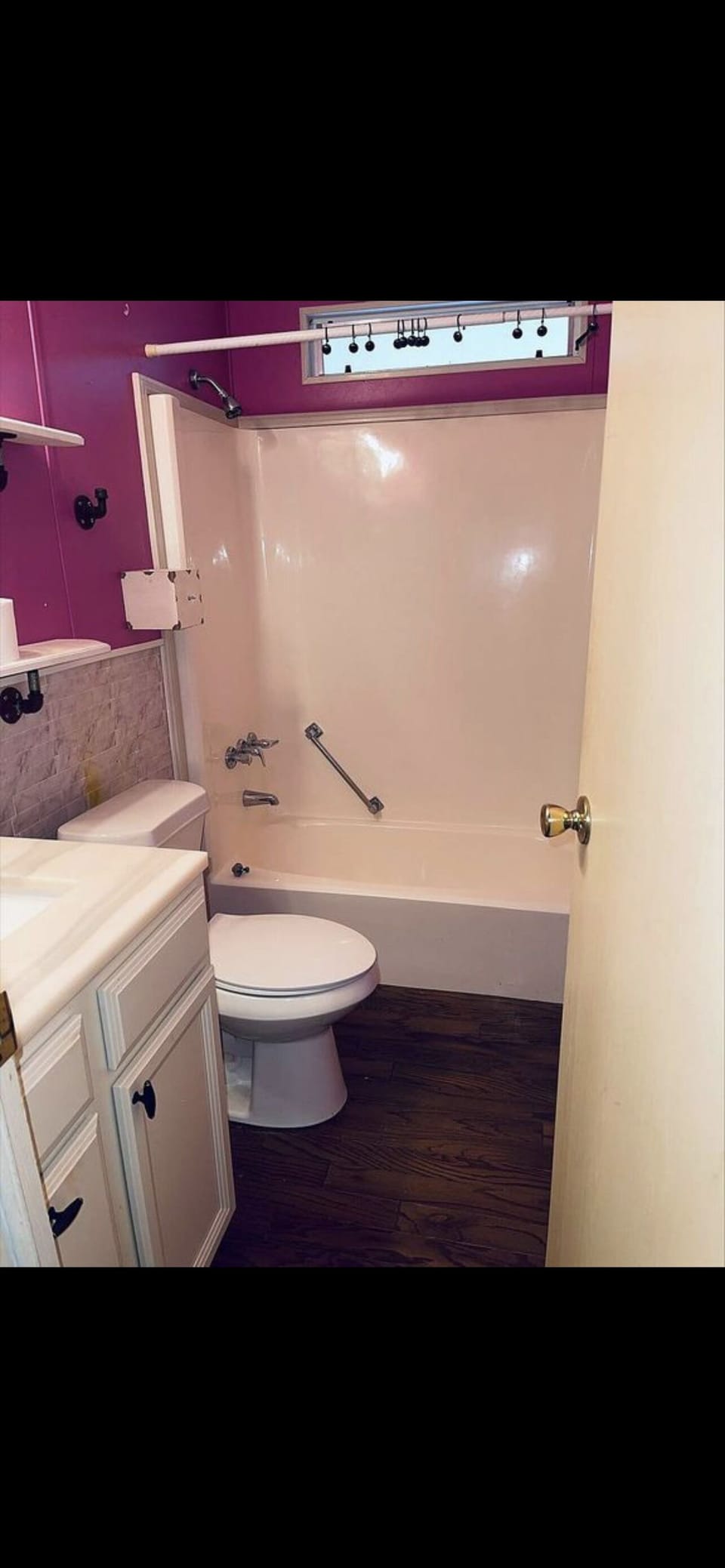 Second bathroom 