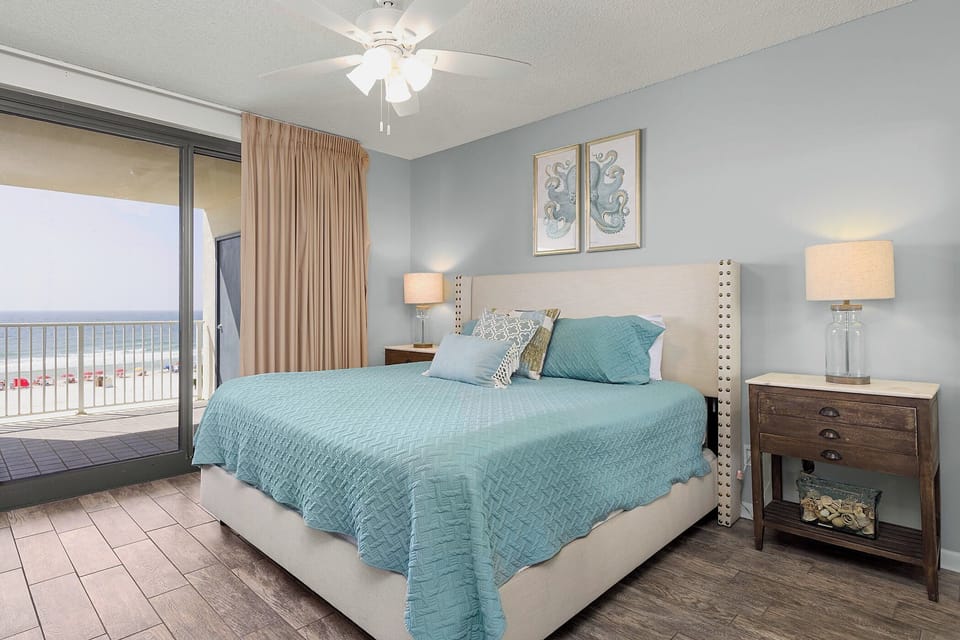 Primary Bedroom - King Bed