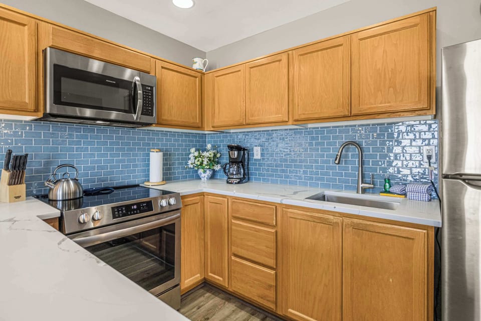 Lots of room to meal prep