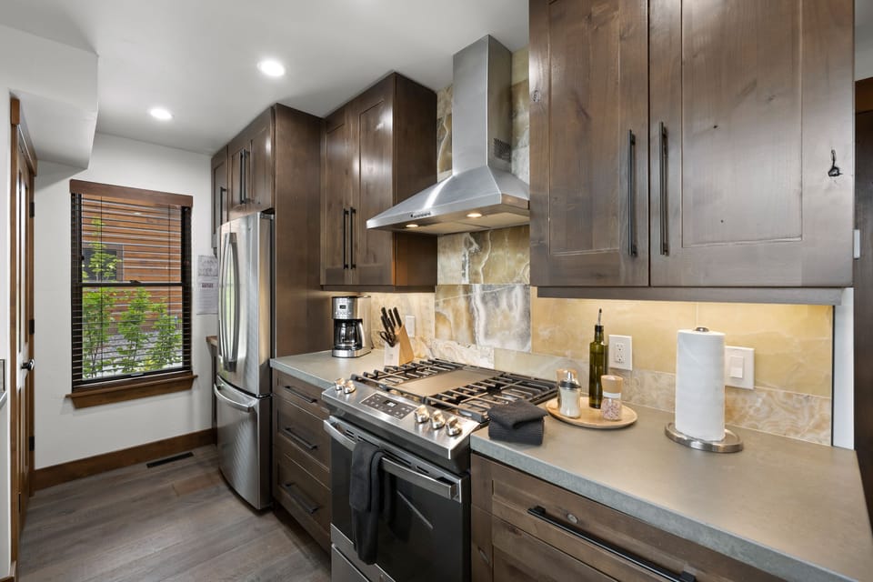 Fully equipped kitchen